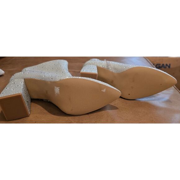 BCBGeneration Briel Bootie in Silver Shimmer Size 7 - Picture 6 of 8